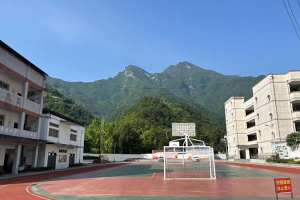 【福福公益】情系留守 爱伴成长